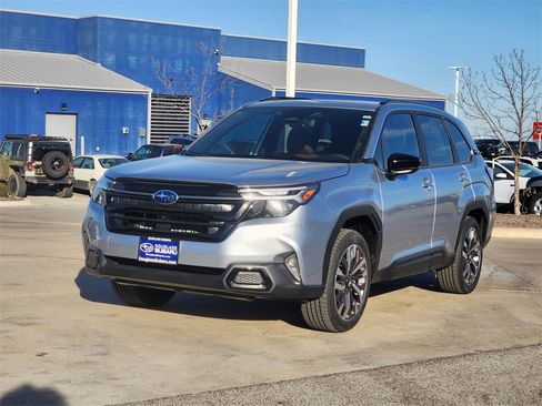 New 2026 Subaru Forester Touring image 2