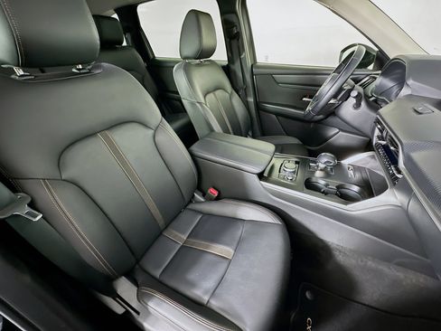 Used 2025 MAZDA CX-90 3.3 Turbo w/ Select Package image 34