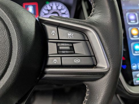 Used 2025 Subaru Outback Premium image 21