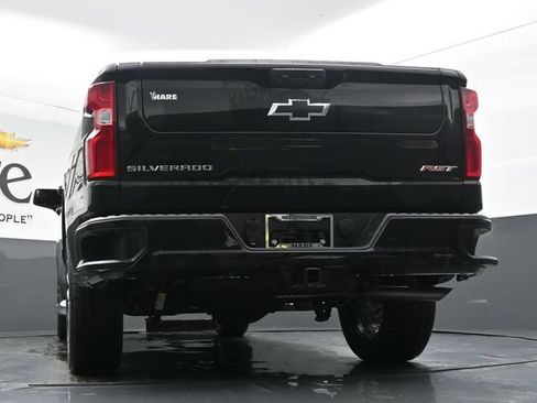New 2026 Chevrolet Silverado 1500 RST w/ Convenience Package II AWD/4WD image 32