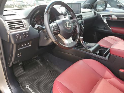 Used 2023 Lexus GX 460 Premium w/ Premium Package AWD/4WD image 19