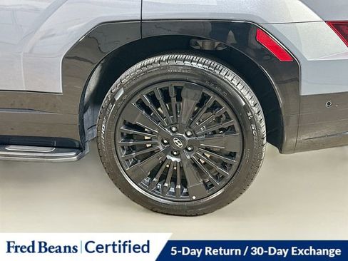 Certified 2025 Hyundai Santa Fe Calligraphy image 6