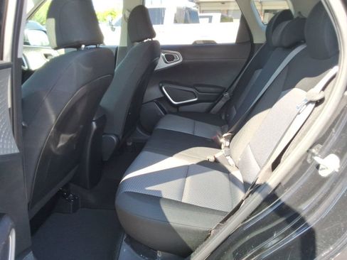 Used 2022 Kia Soul LX FWD image 18