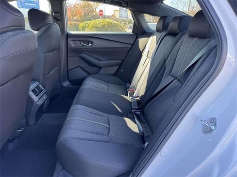 Used 2025 Honda Accord Sport image 11