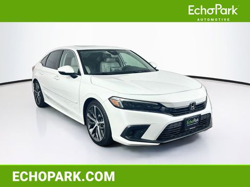 Used 2022 Honda Civic Touring image 1