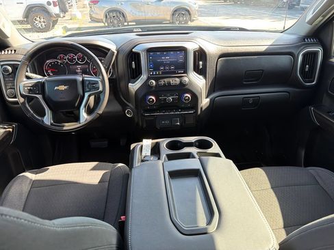 Used 2020 Chevrolet Silverado 1500 LT w/ Texas Edition AWD/4WD image 17