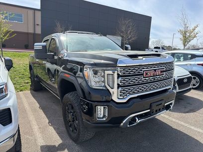 Used 2021 GMC Sierra 2500 Denali w/ Denali Black Diamond Edition