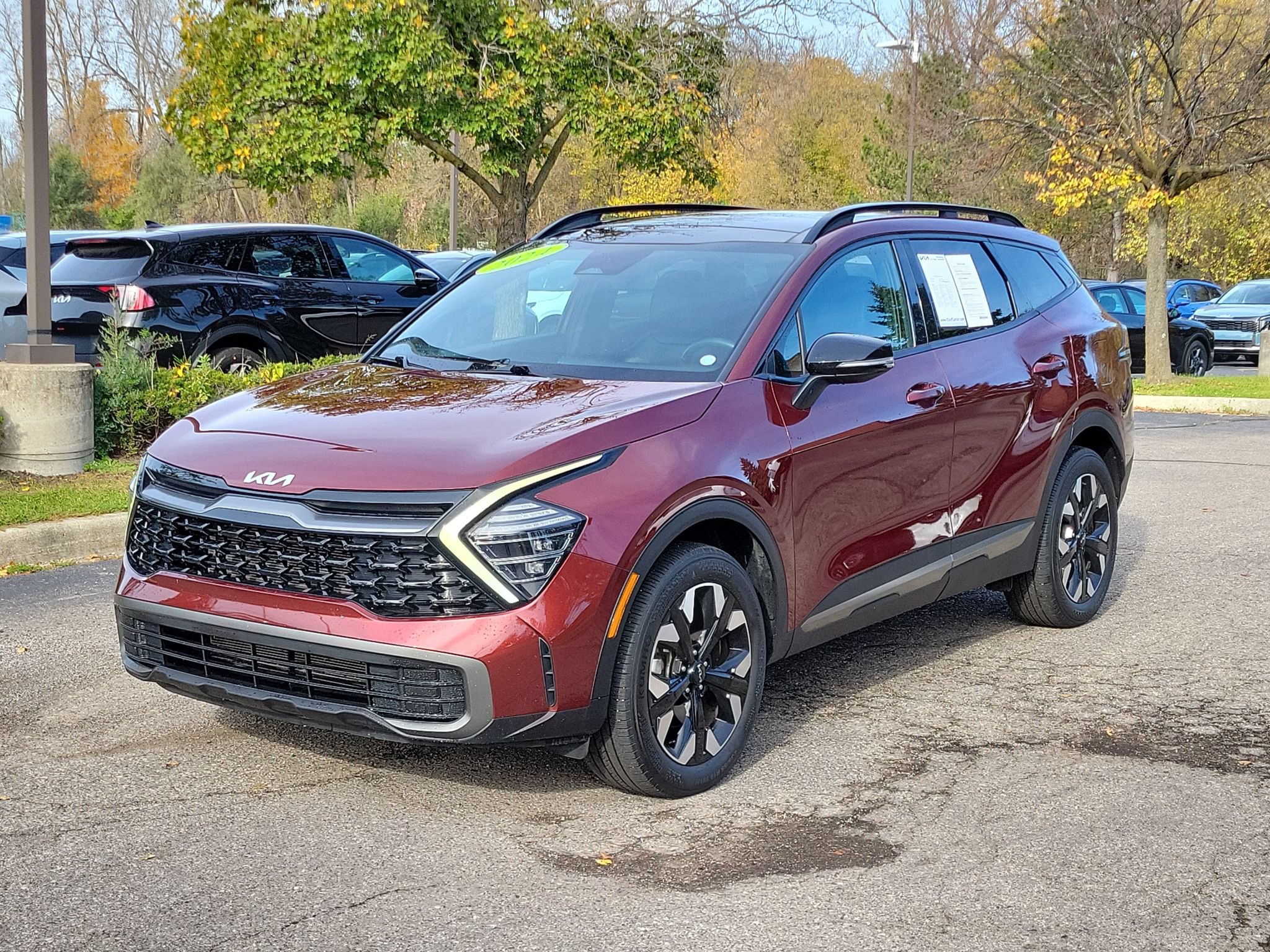 Used 2024 Kia Sportage X-Line w/ X-Line Premium Package AWD/4WD image 2