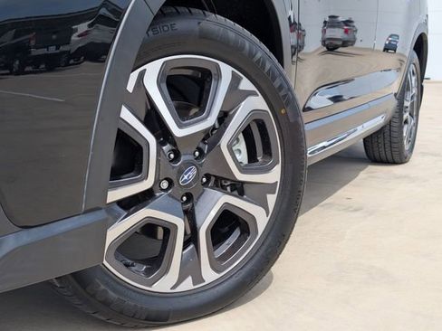 Certified 2023 Subaru Ascent Touring image 2