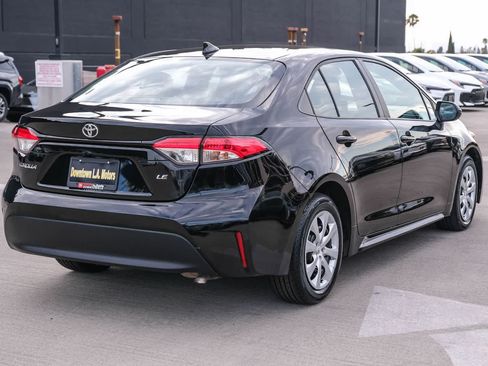 Certified 2024 Toyota Corolla LE FWD image 4