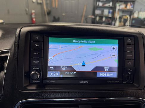 Used 2018 Dodge Grand Caravan GT FWD image 20