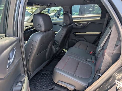 Used 2019 Chevrolet Blazer RS FWD image 2