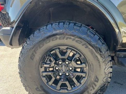 Used 2024 Ford Bronco Raptor w/ Interior Carbon Fiber Pack 6 AWD/4WD image 18