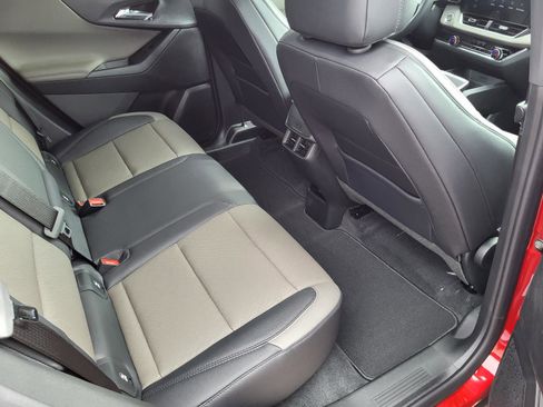 New 2026 Chevrolet Equinox LT FWD image 11