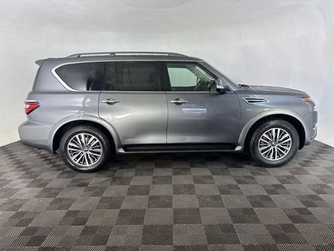 Used 2021 Nissan Armada SL w/ Captain's Chairs Package RWD image 4
