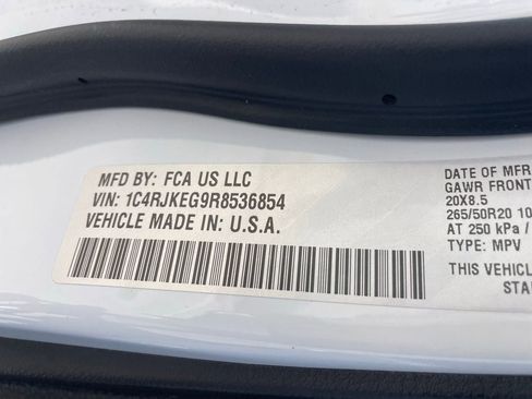 Used 2024 Jeep Grand Cherokee L Summit w/ Advanced Protech Group IV image 14