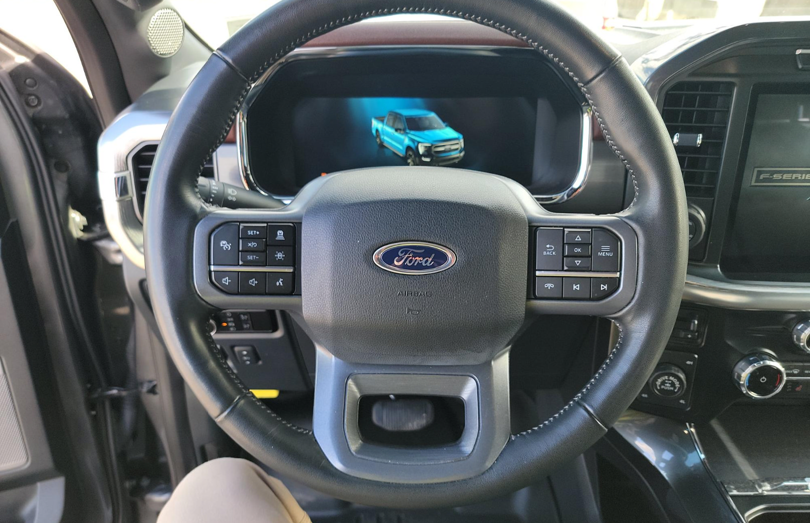 Used 2023 Ford F150 Lariat w/ Equipment Group 502A High AWD/4WD image 11