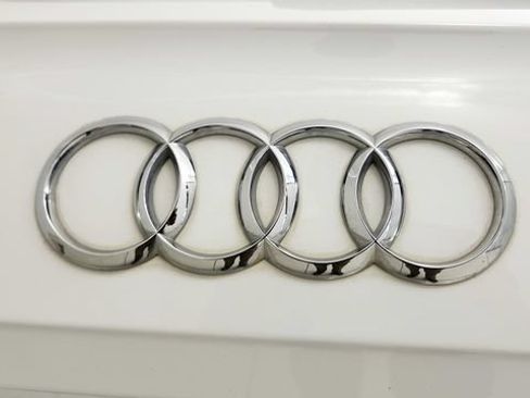 Used 2018 Audi Q5 2.0T Premium Plus w/ Premium Plus Package AWD/4WD image 35