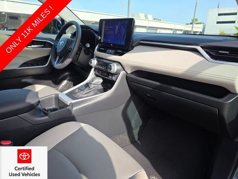 Used 2023 Toyota RAV4 XLE Premium FWD image 13
