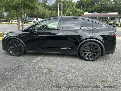 Used 2024 Tesla Model X AWD/4WD image 10