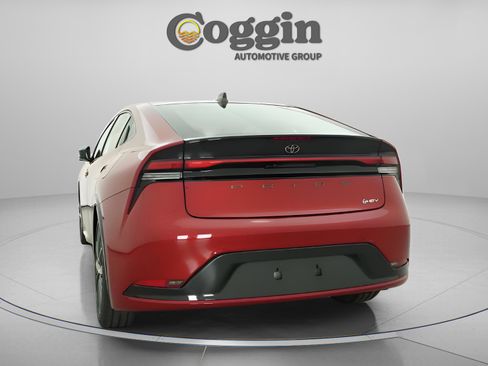 New 2026 Toyota Prius XLE image 13