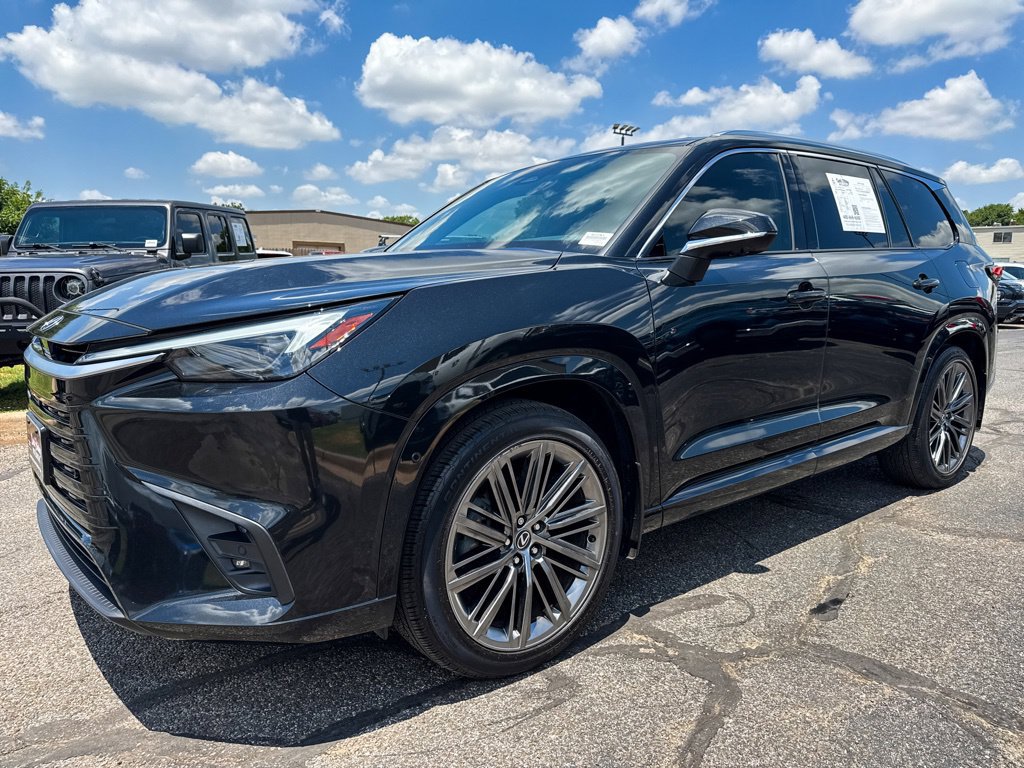 Used 2024 Lexus TX 350 FWD w/ Technology Package image 4