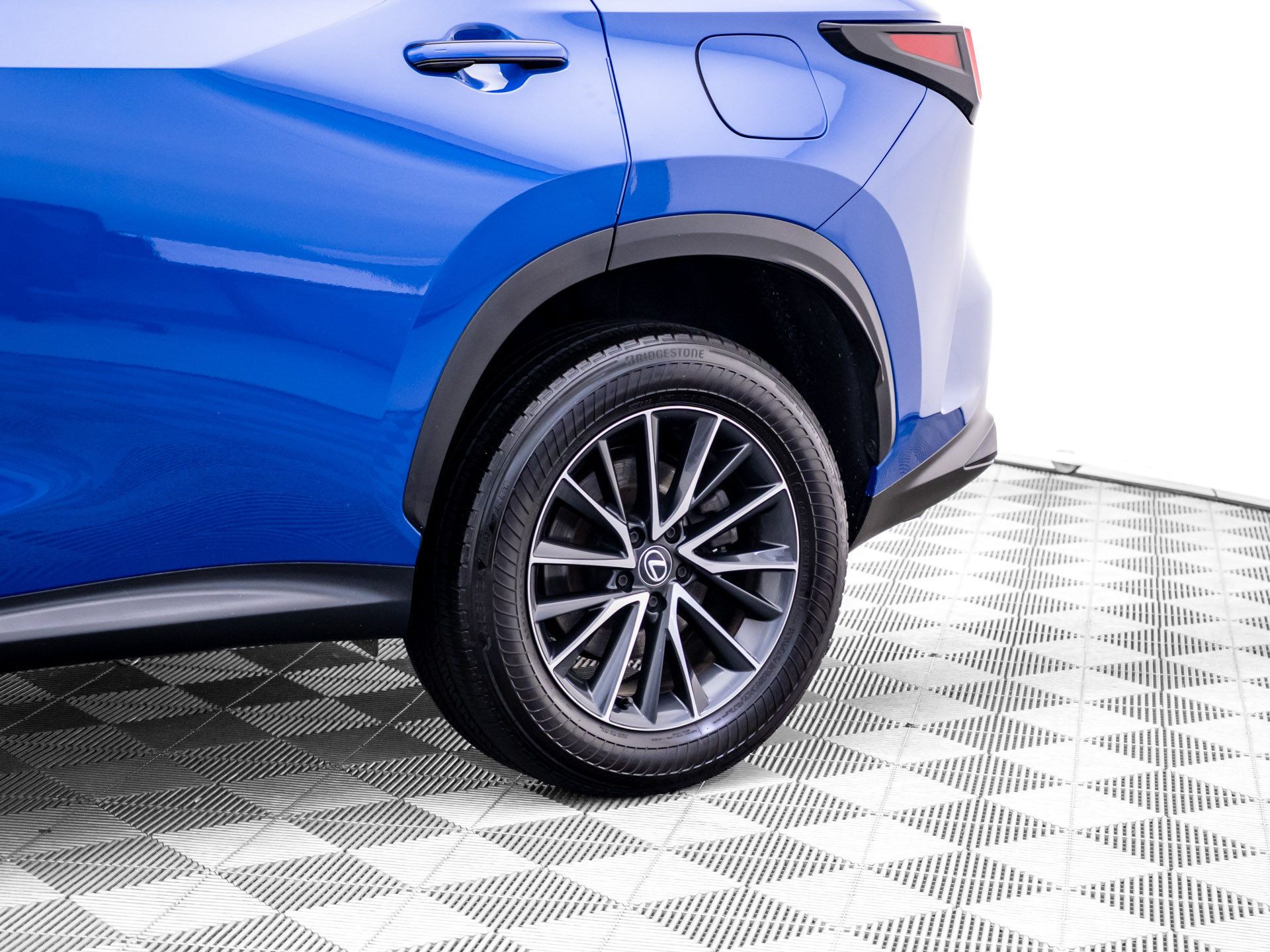 Used 2024 Lexus NX 350 AWD image 35