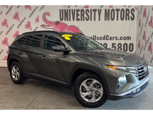 Used 2022 Hyundai Tucson SEL FWD image 2