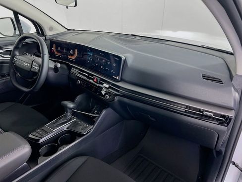 New 2026 Kia Sportage LX image 24
