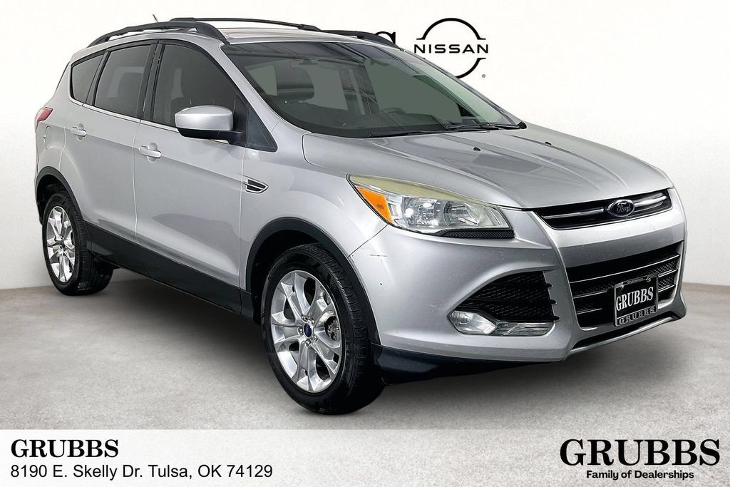 Used 2013 Ford Escape SE FWD image 1