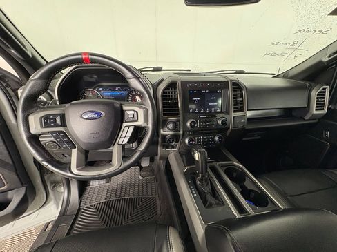 Used 2017 Ford F150 Raptor w/ Equipment Group 802A Luxury AWD/4WD image 8