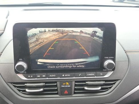 Used 2022 Nissan Altima 2.5 SR w/ Midnight Edition Package image 30