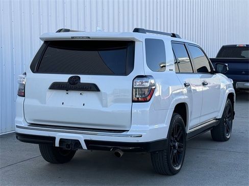 Used 2020 Toyota 4Runner Limited image 4