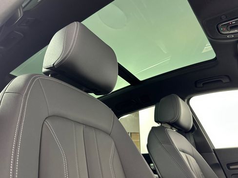 Used 2023 Audi Q5 2.0T Premium w/ Convenience Package image 16