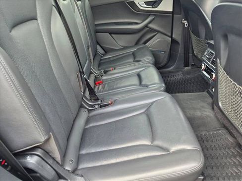 Used 2019 Audi Q7 2.0T Premium Plus w/ Premium Plus Package AWD/4WD image 20