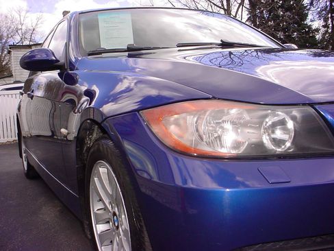 Used 2006 BMW 325xi Sedan AWD/4WD image 13