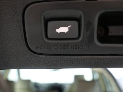 Used 2020 Honda CR-V Touring image 30