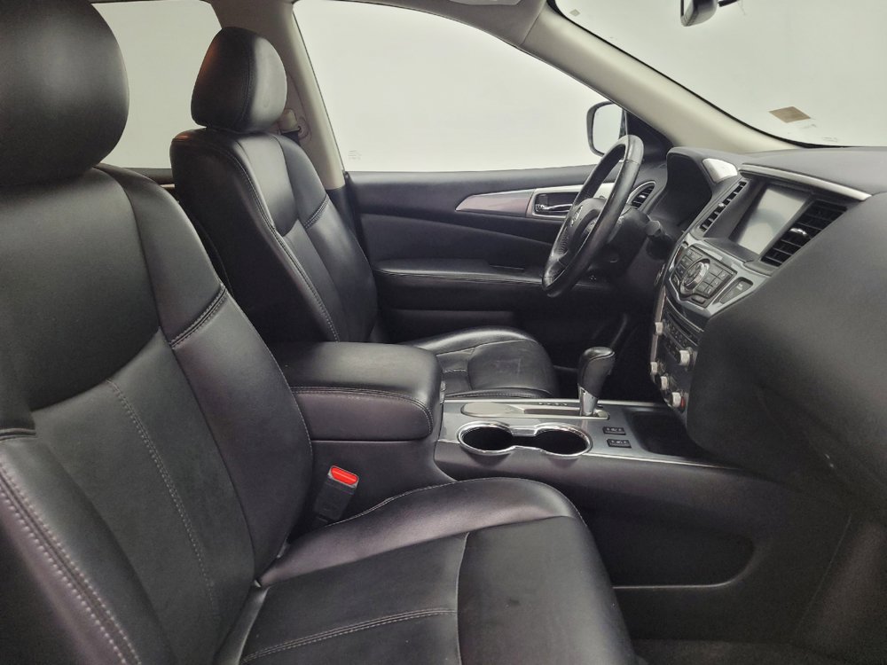 Used 2019 Nissan Pathfinder SL FWD image 21
