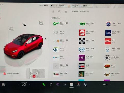 Used 2025 Tesla Model Y Performance image 47