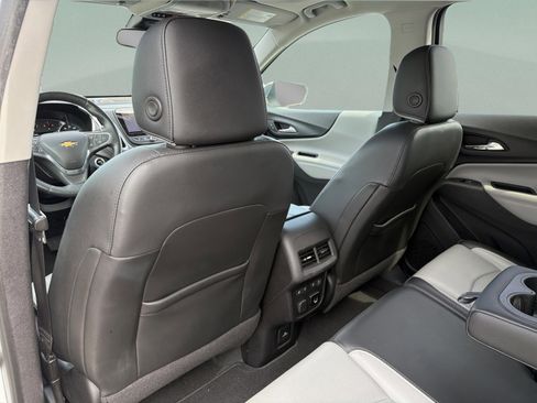 Used 2018 Chevrolet Equinox Premier FWD image 14
