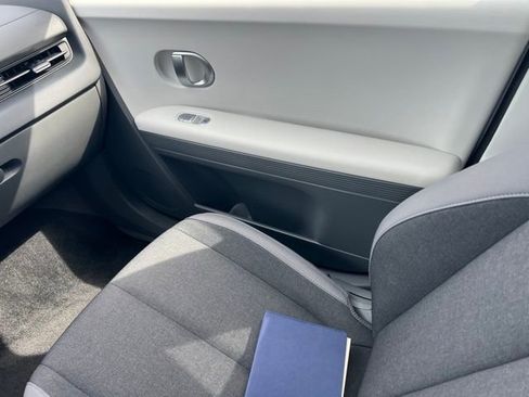 Used 2024 Hyundai Ioniq 5 SEL AWD/4WD image 13