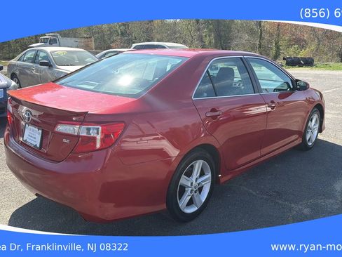 Used 2013 Toyota Camry SE image 5