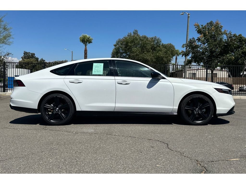 Certified 2024 Honda Accord Sport image 7