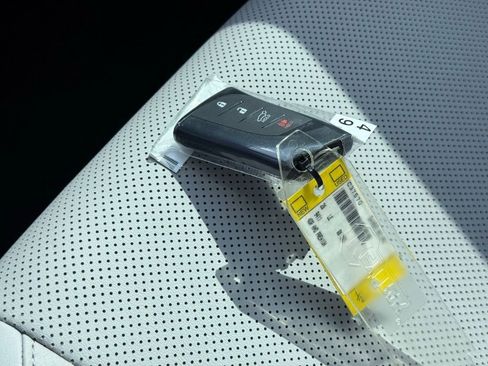 New 2026 Lexus RX 350 AWD image 37