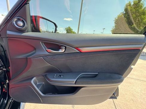 Used 2020 Honda Civic Type R image 32
