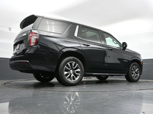Used 2022 Chevrolet Tahoe LT w/ Luxury Package AWD/4WD image 44