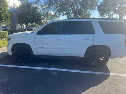 Used 2019 Chevrolet Tahoe Premier w/ RST Edition image 4