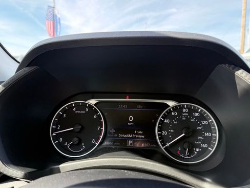 Used 2024 Nissan Sentra SV image 14