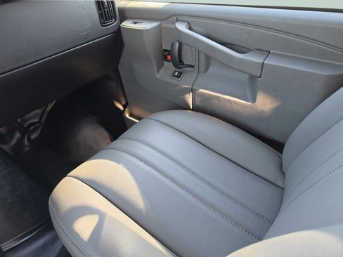 New 2026 Chevrolet Express 2500 Extended w/ Driver Convenience Package RWD image 25