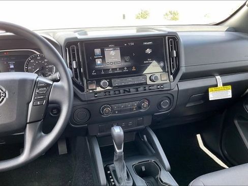 New 2026 Nissan Frontier SV image 4